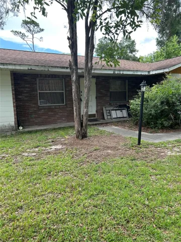 Front of house facing north