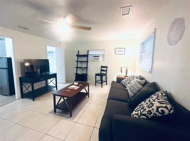 Suite Livingroom