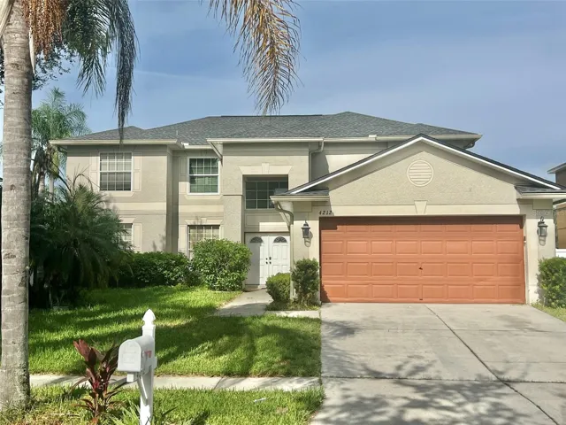 Beautiful Pool home in Valrico, FL