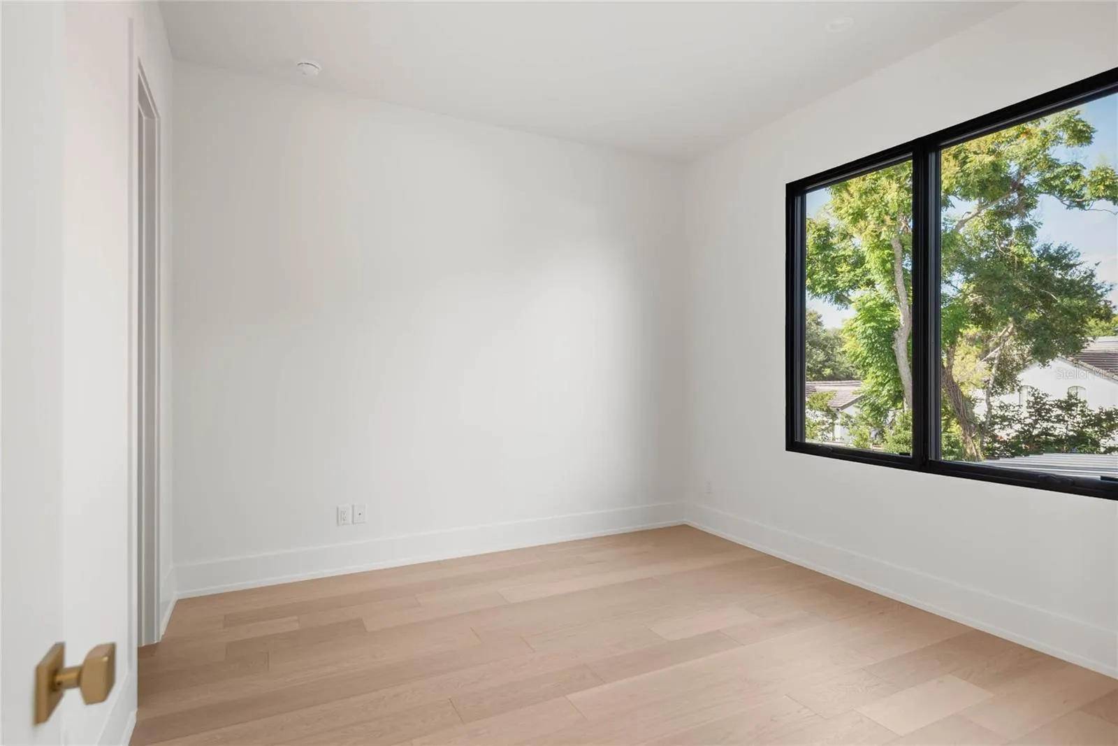 Bedroom 3 Suite