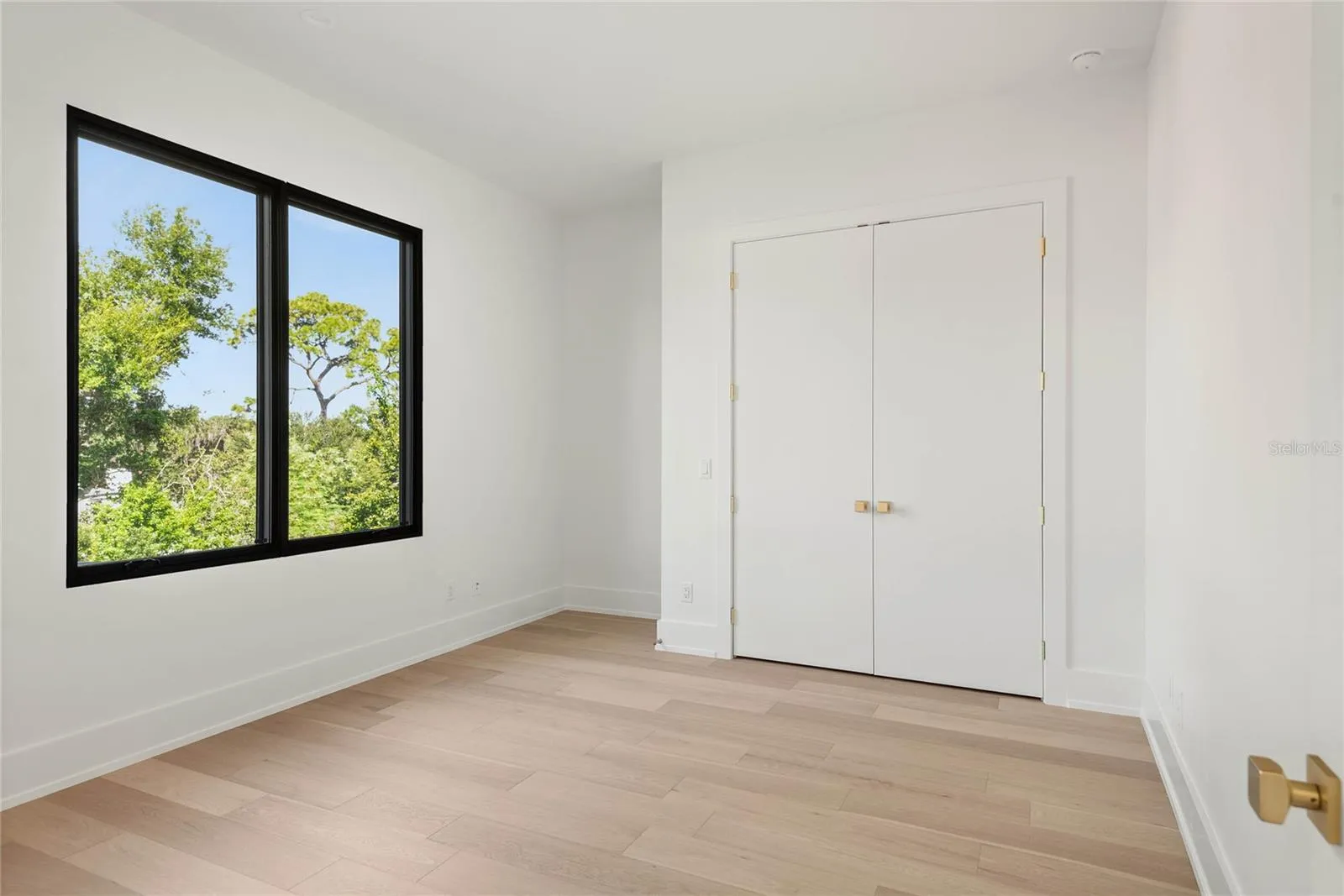 Bedroom 4 Suite