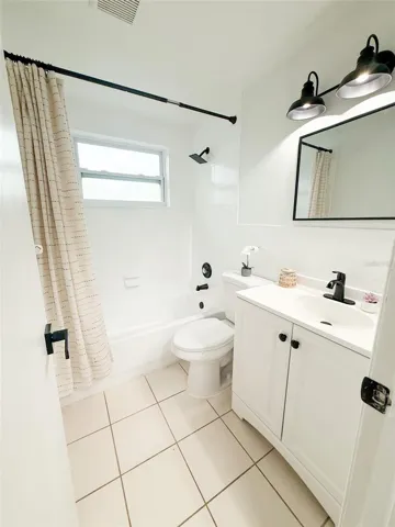 Common Bathroom
