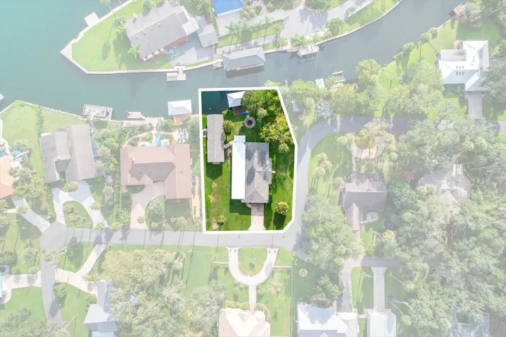 Here, you’ll be surrounded by manatees, dolphins, and an abundance of natural wildlife.