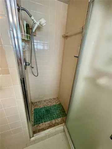 Walk in shower