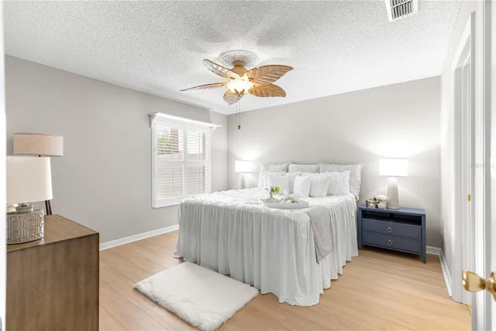 Prime bedroom fits KING