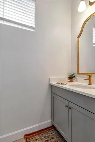 Guest Half-bath Downstairs