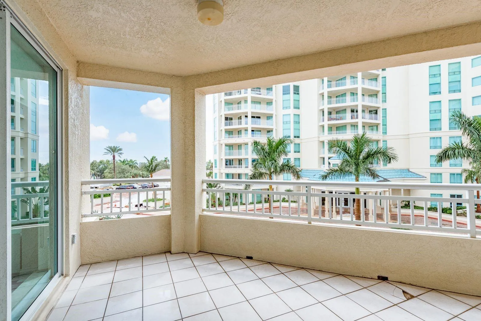 Wrap around balcony