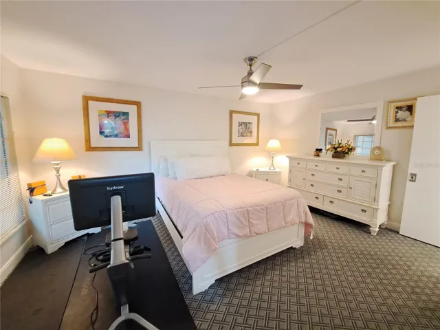 Guest bedroom with en-suite bathroom.