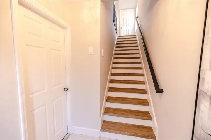 Spacious entry- direct garage access