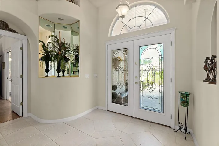 Beautiful foyer
