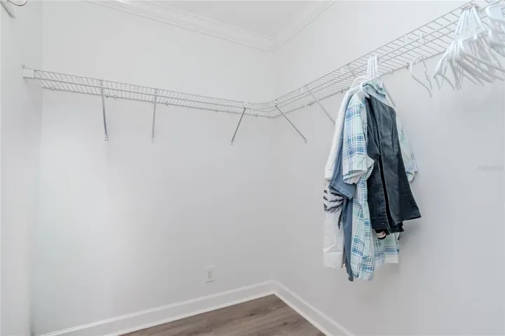 LARGE WALK IN CLOSET OFF MASTER BEDROOM
