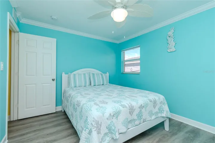 SPACIOUS EN-SUITE MASTER