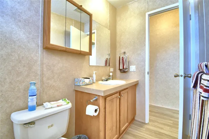 Bathroom #2