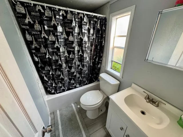 Bathroom 2