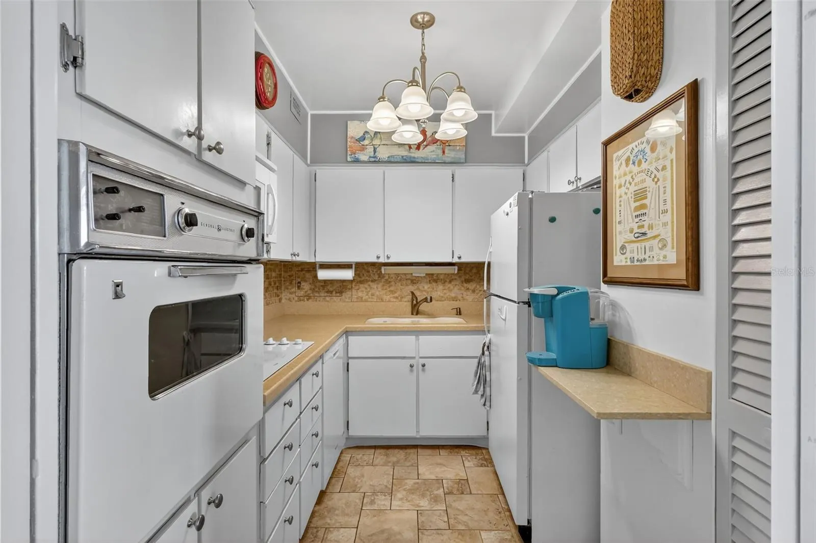 Kitchen area