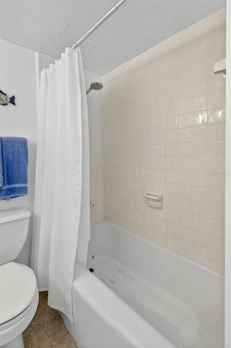 Primary En-Suite