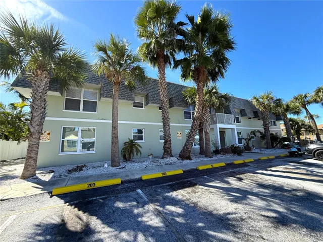 14120 Palm Street - Assigned Off Street Parking