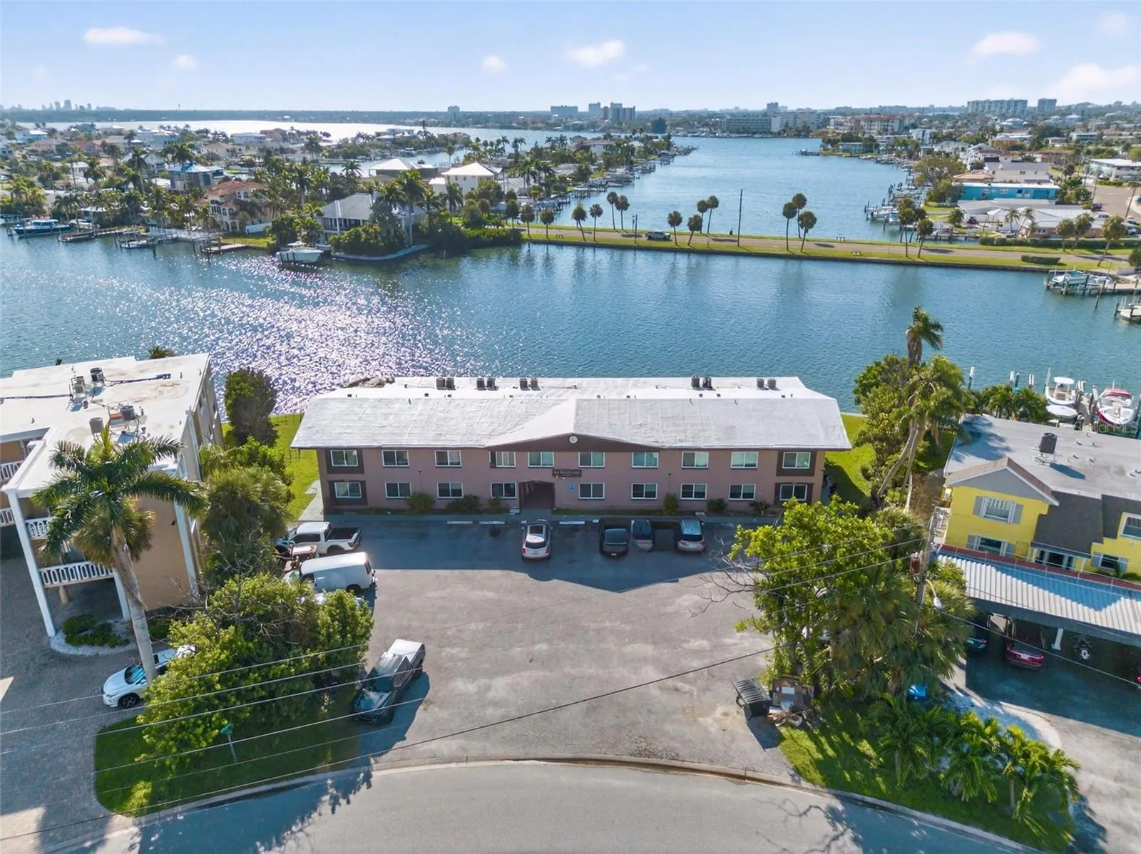 Multi-Unit Apartment Opportunity!