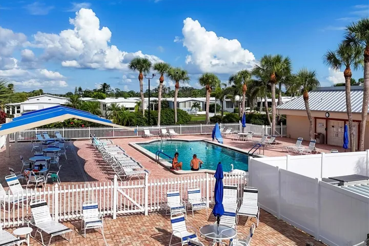 Heated Pool.