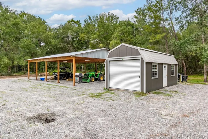 Large shed with power and water