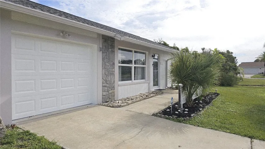 13398 Ballon Ave