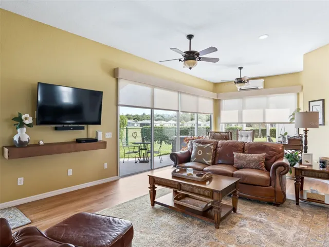 Great room wall heat and air unit