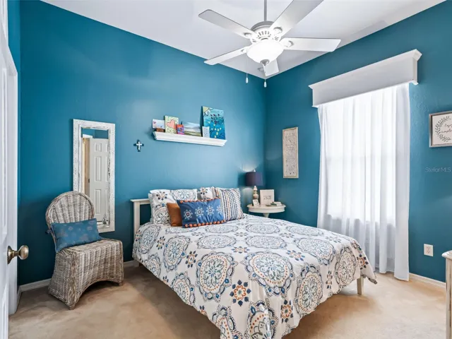Guest bedroom