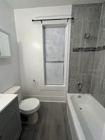 2nd fl Bathroom