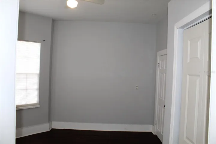 1st fl Bedroom 1