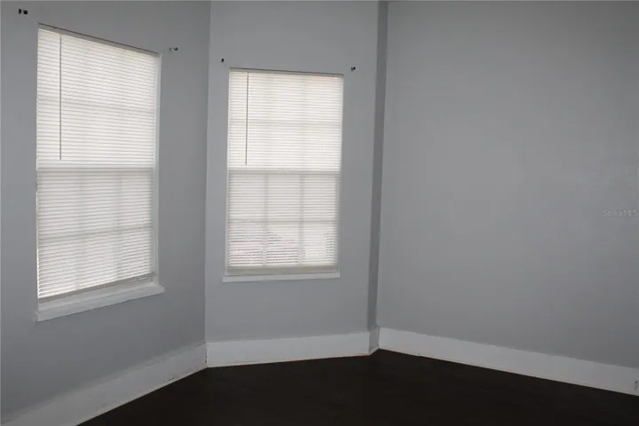 1st fl Bedroom 1