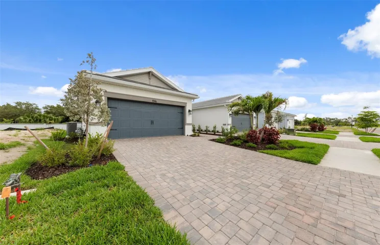 AVALIABLE NOW!!!!!!!!Ellenwood exterior.
