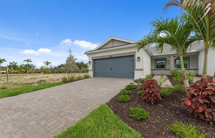 AVALIABLE NOW!!!!!!!!Ellenwood exterior.