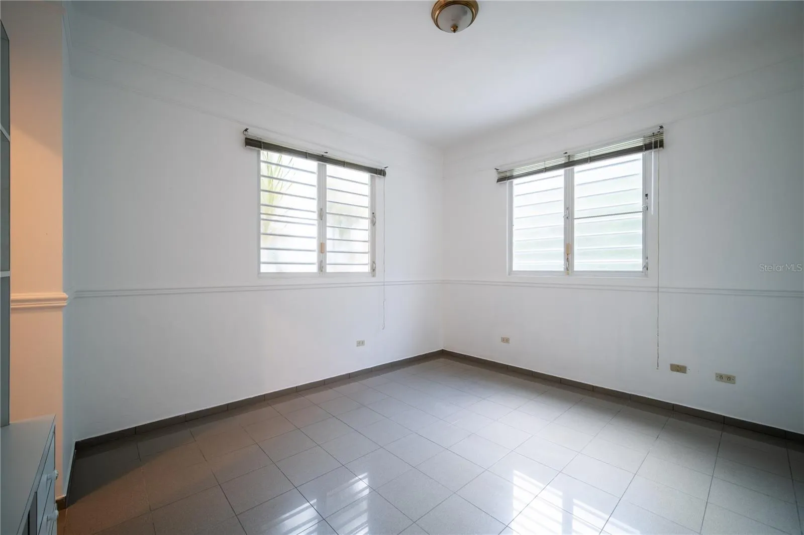 Bedroom4