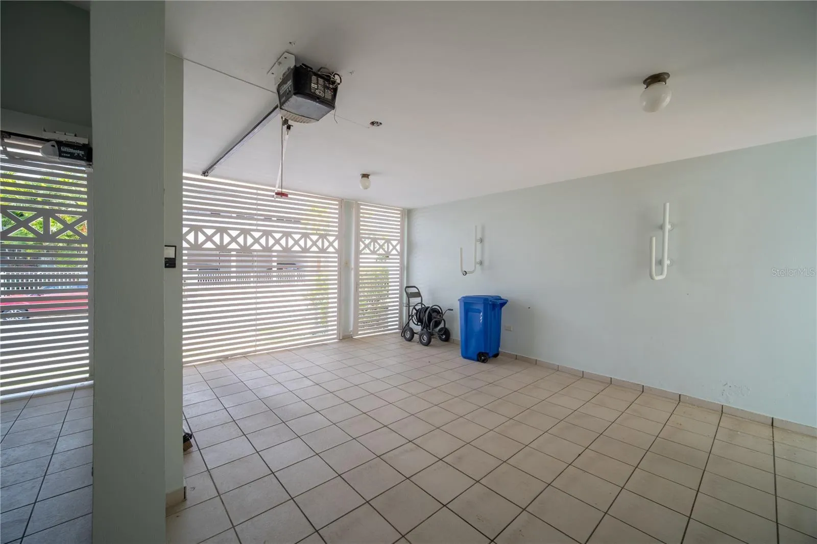 /Users/lynnette/Desktop/DJI_0884-HDR (13).jpg