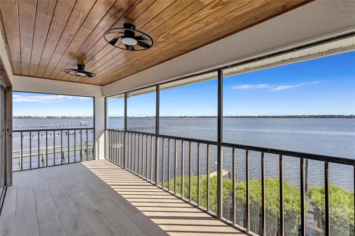 Gorgeous views of the Manatee River from your Private Balcony