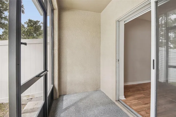 screened in patio