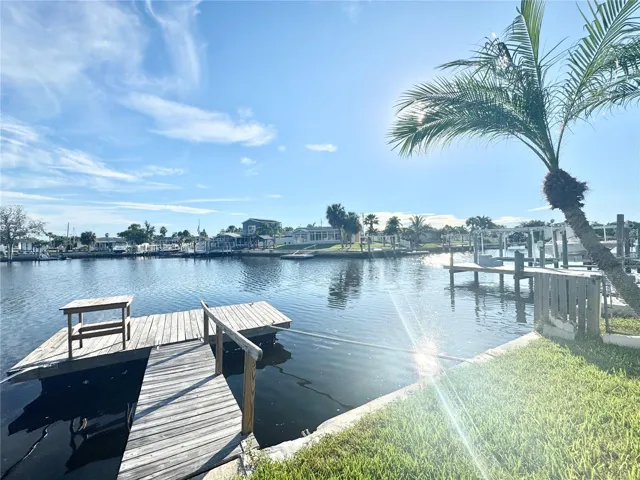 Dock