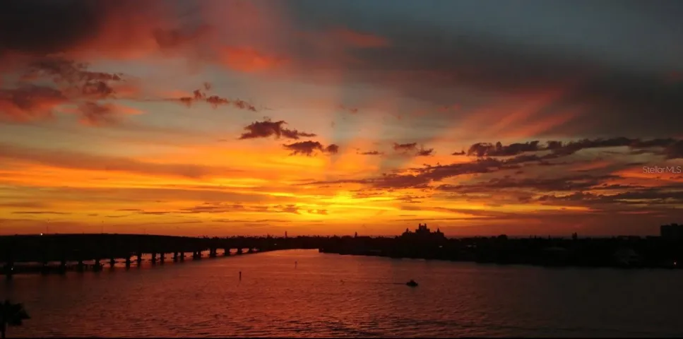 The Best sunsets every month of the year!