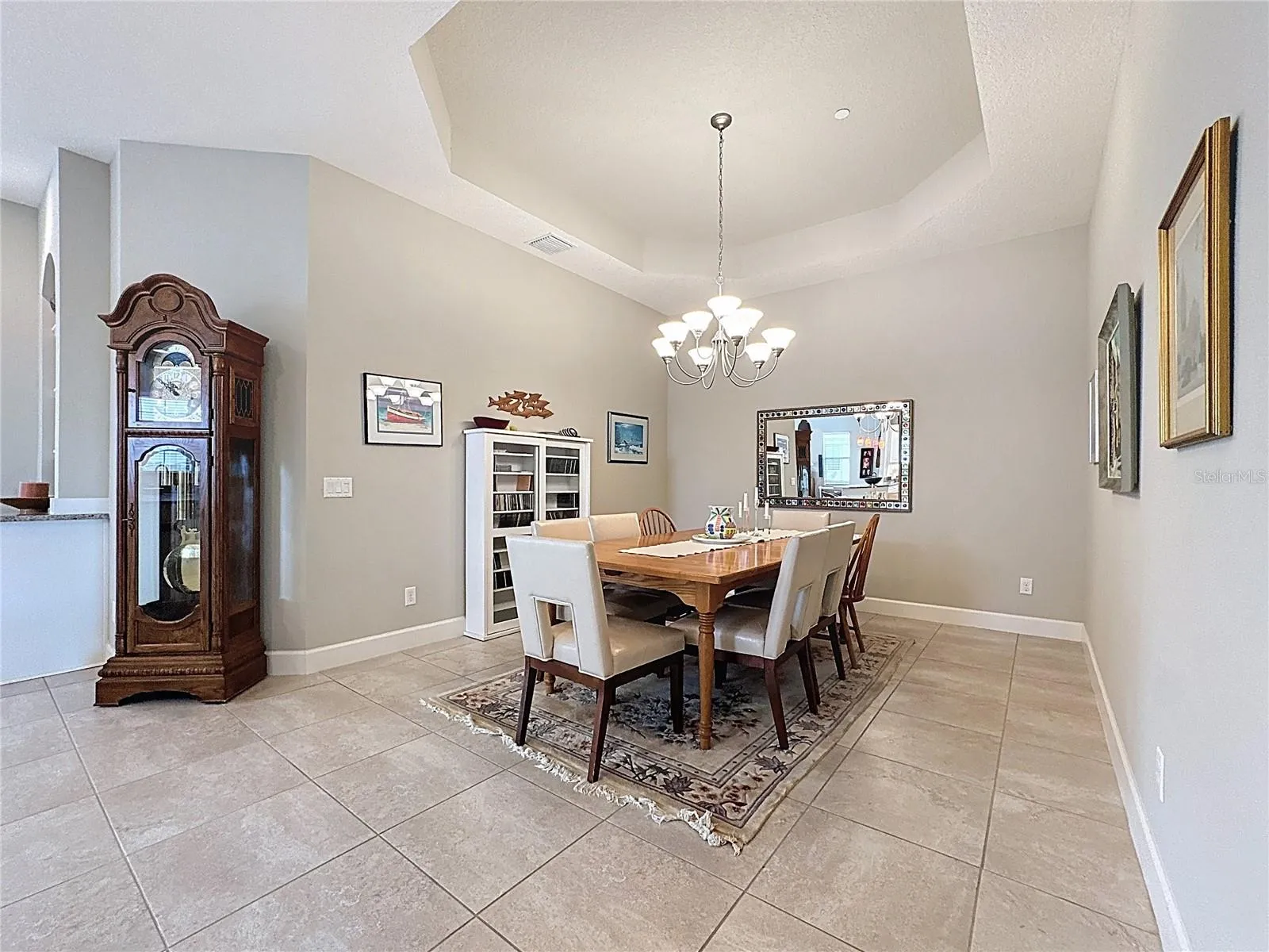 dining room W/ Trey Ceiling