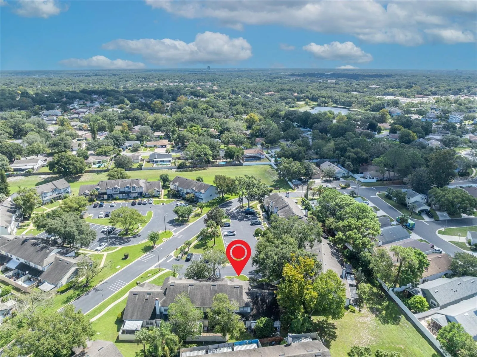 The Apopka/Wekiva area is lush and conveniently located near all that Central Florida has to offer.