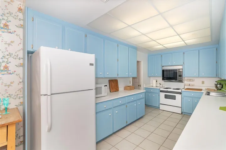 Light blue cabinetry