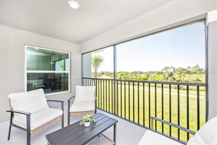 Rear Lanai