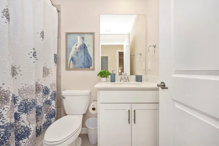 2nd Bathroom