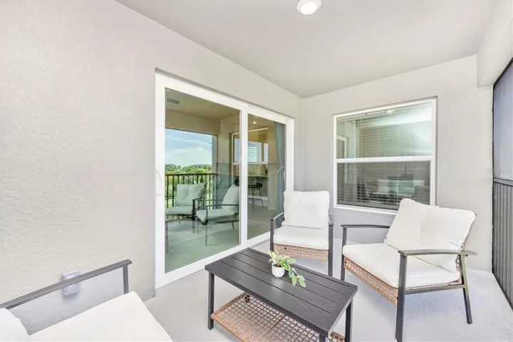 Rear Lanai