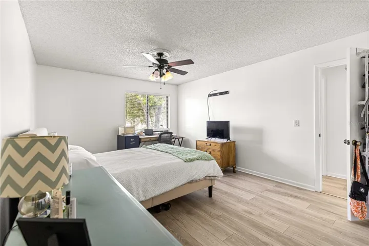 bedroom furniture does not convey