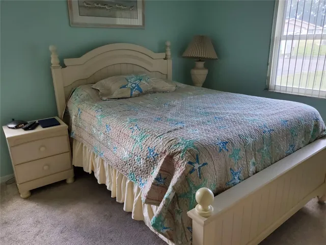 Queen bed