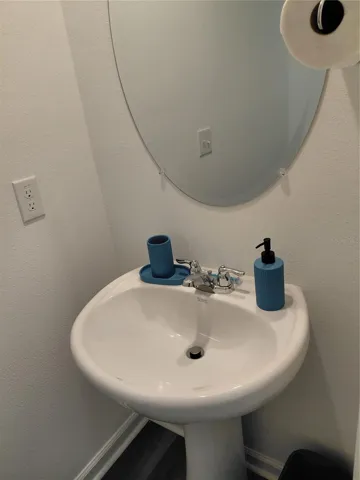 1170