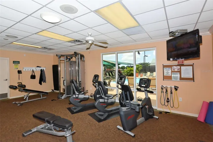 sSate-of-the-art fitness center