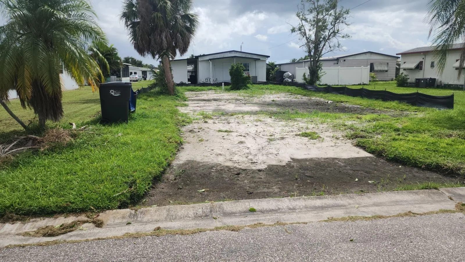 0.10 acres-  wonderful lot!