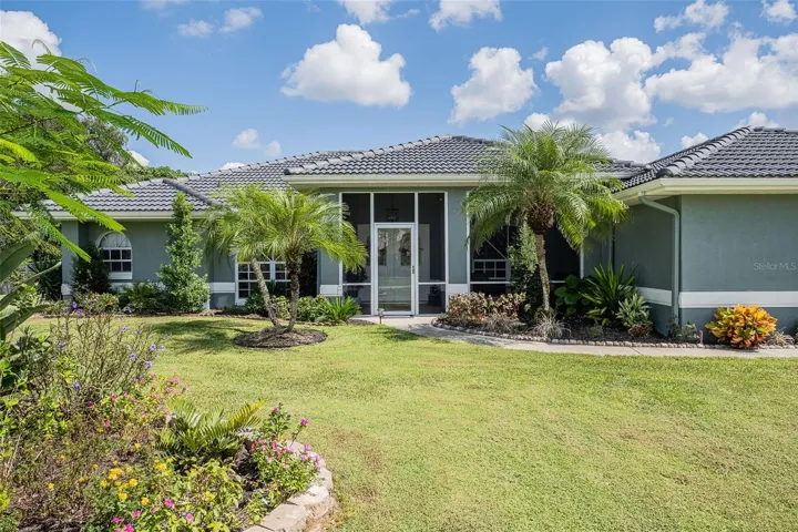 Front view of home